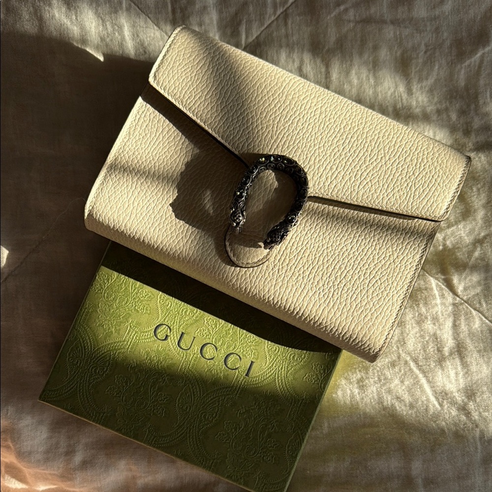 Gucci Beige Textured Handbag